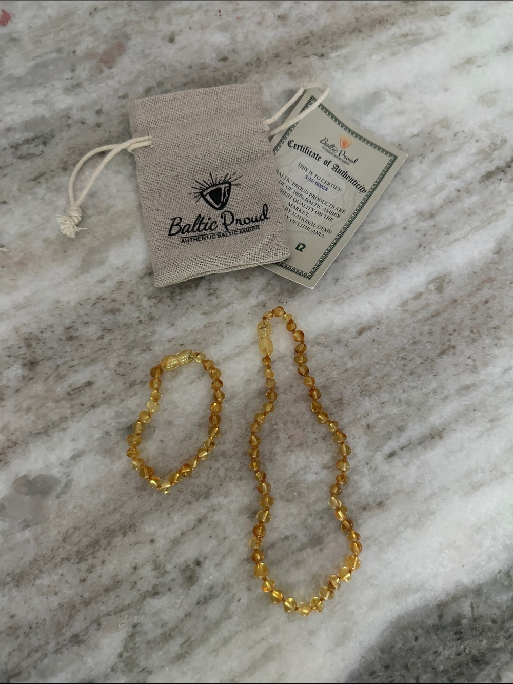 Baltic Proud Amber Necklace and Bracelet Set - Honey Yellow